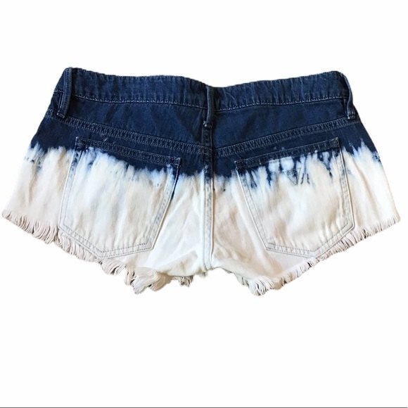 Guess Tie Dye Embellished Jean Fringe Shorts Size 26 - Picture 2 of 4